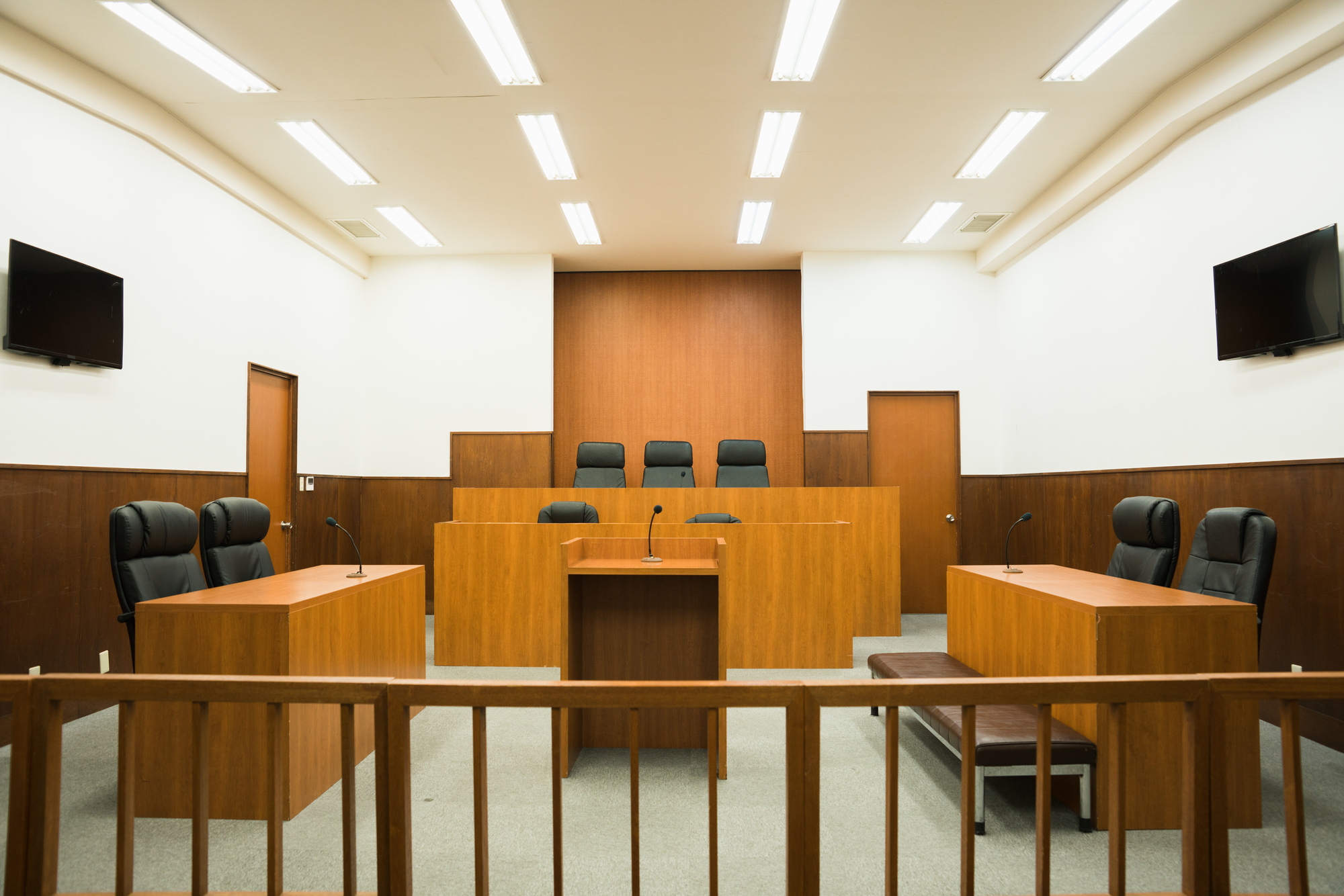 裁判に費用はいくらかかる？誰が払うかや負担を減らすポイントも解説 | ANDLOAN by CrowdLoan | あなたの人生にローンという選択肢を