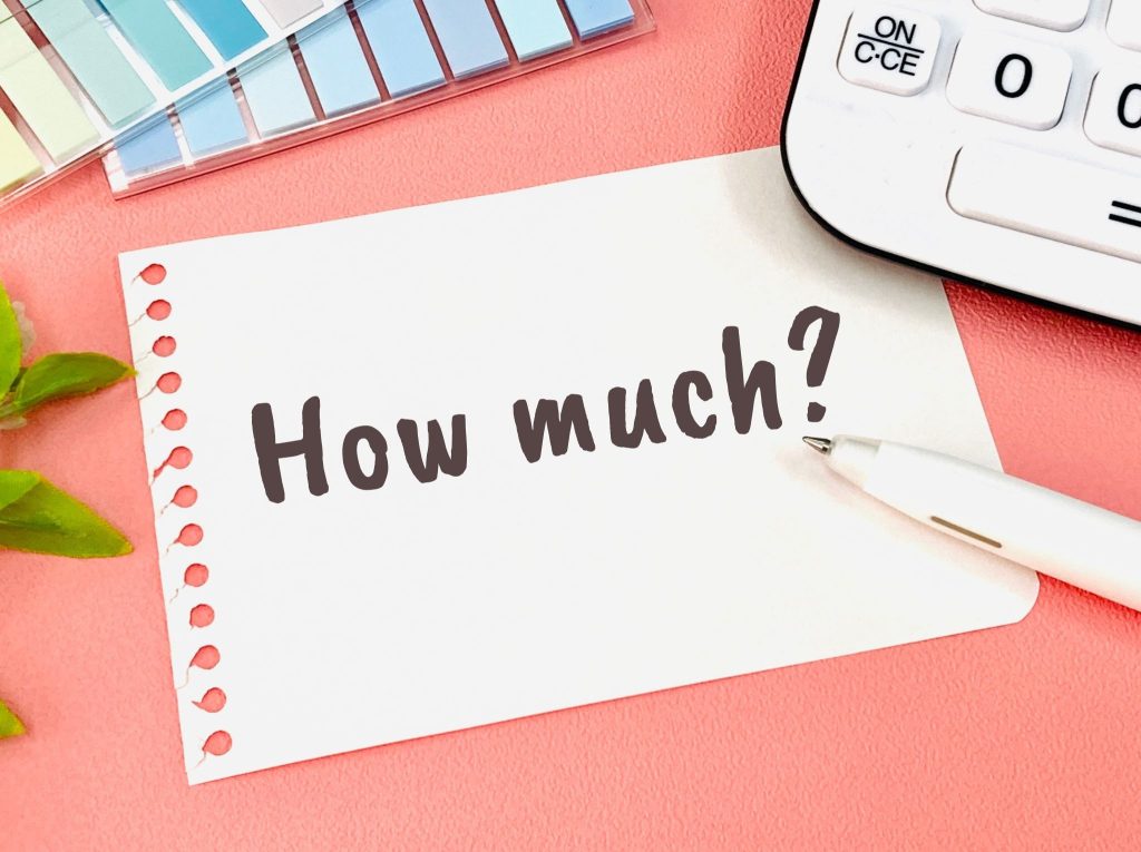 年収700万円で車のローンはいくら？低金利ローンの選び方と返済比率を解説