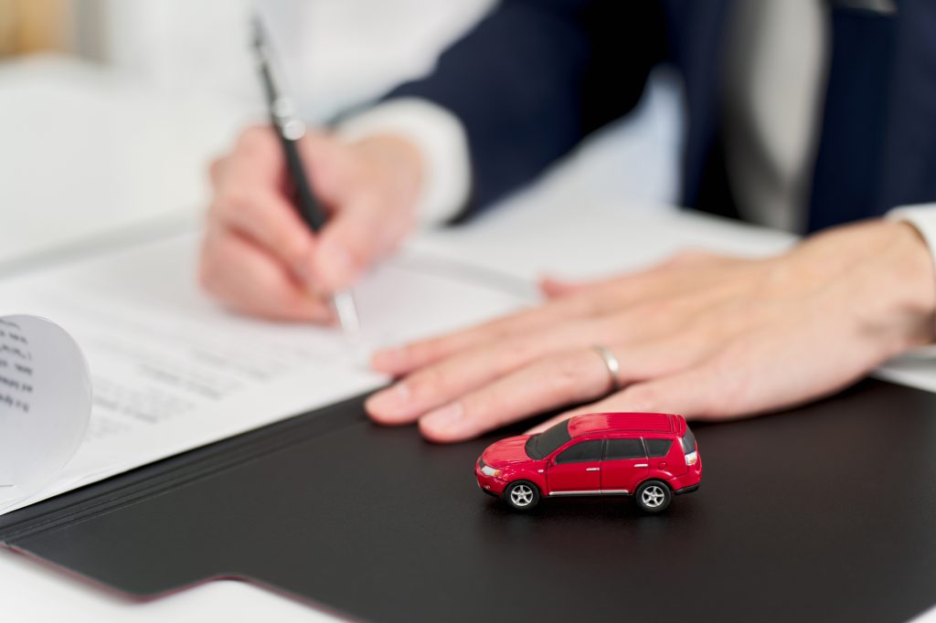 ディーラーローンは本当に損？向いている人の条件とは
