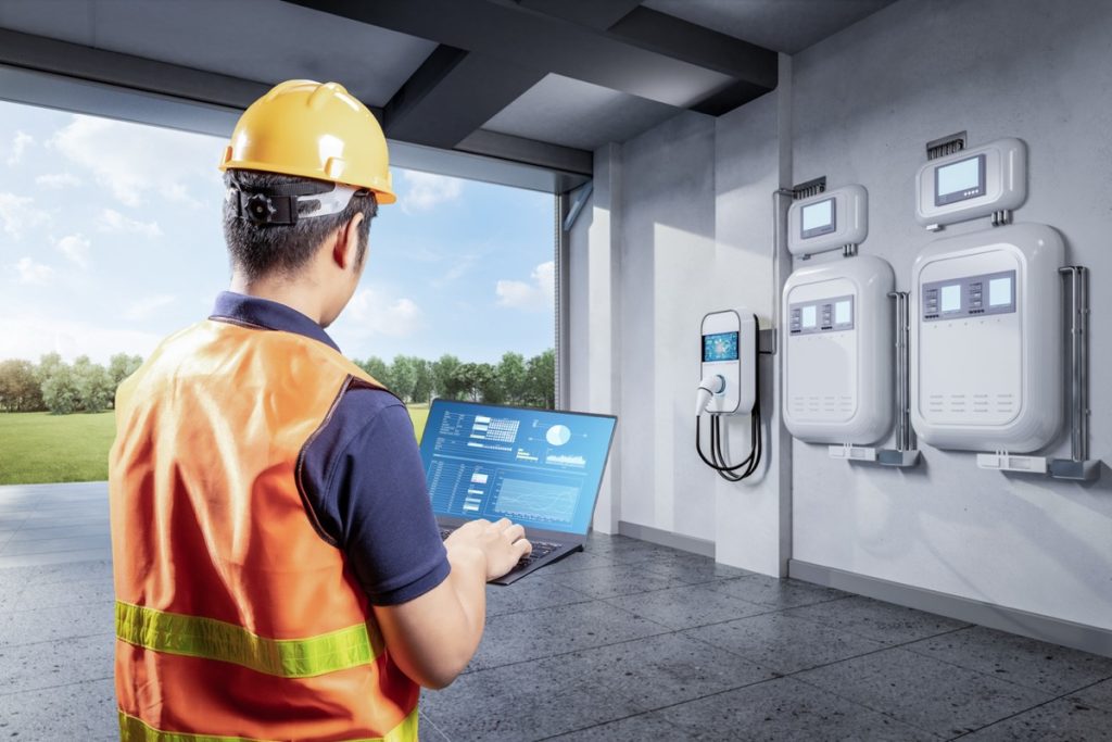 EV自宅充電設備の設置費用・相場｜3kWコンセント、6kW充電器、V2Hの価格比較